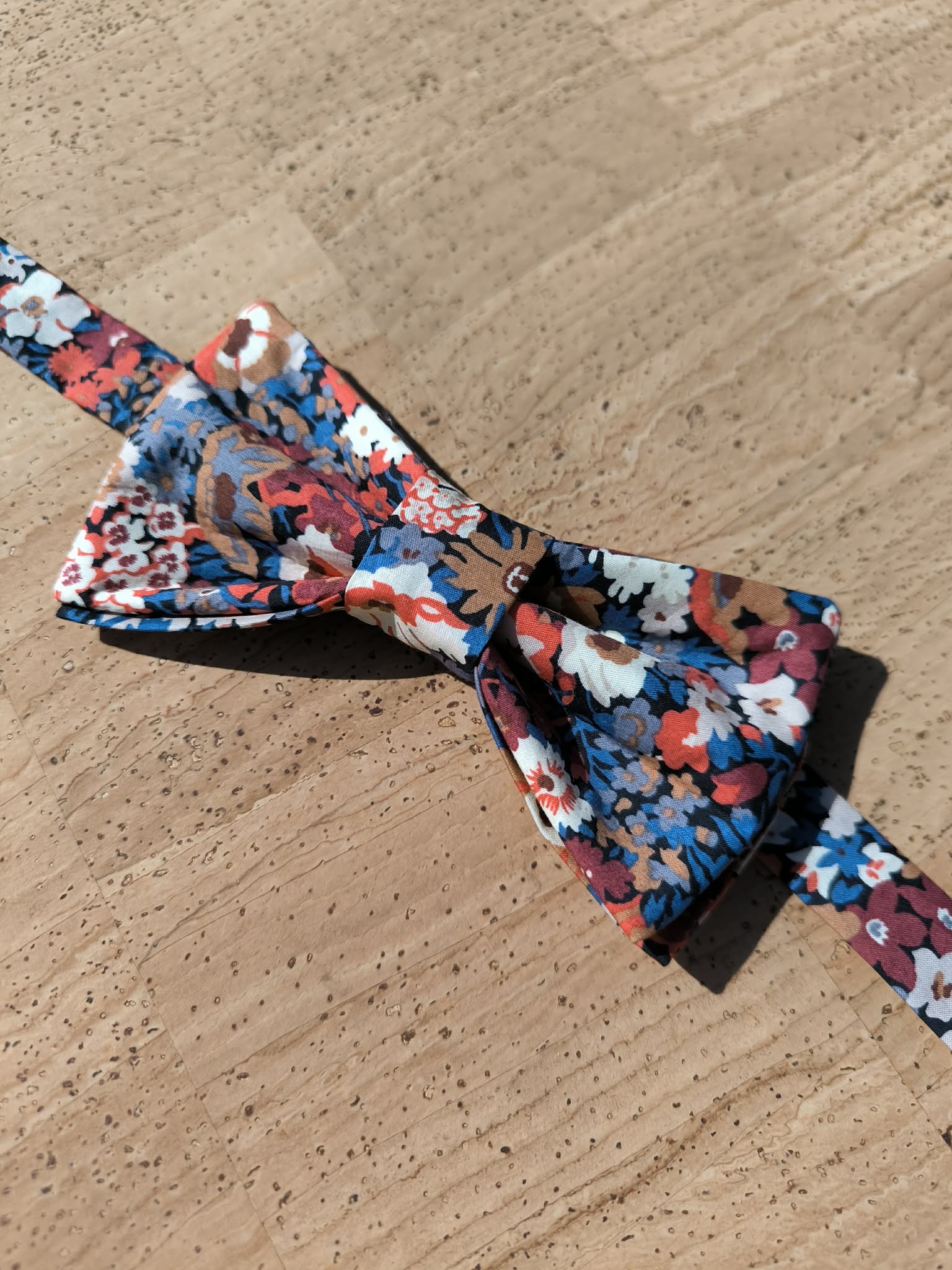 Nœud papillon Liberty Thorpe rouillefait main pour mariage